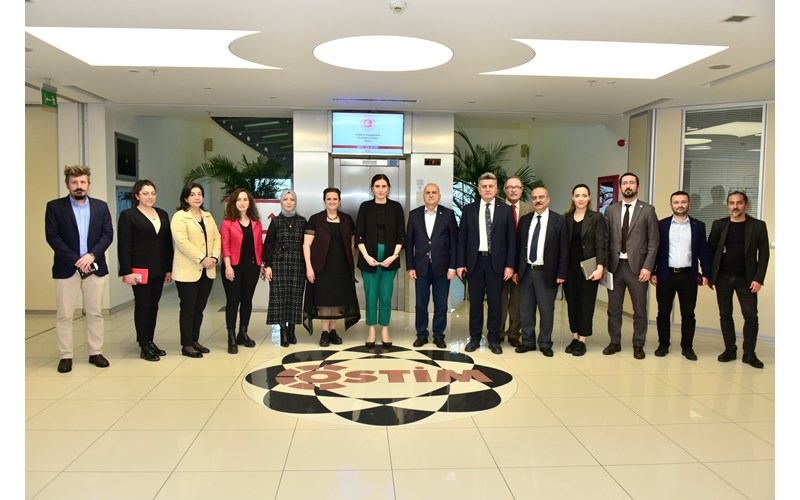 KOBİ ve Kümelenme Destekleri Daire Başkanı Pınar Aslan ve Bakanlık Uzmanları OSTİM’i ziyaret ettiler