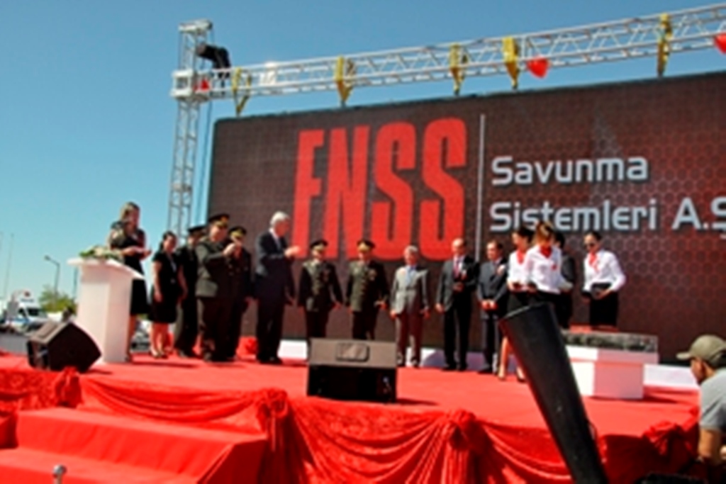 FNSS, SEYYAR YÜZÜCÜ HÜCUM KÖPRÜSÜNÜ SİLAHLI KUVVETLERE TESLİM ETTİ