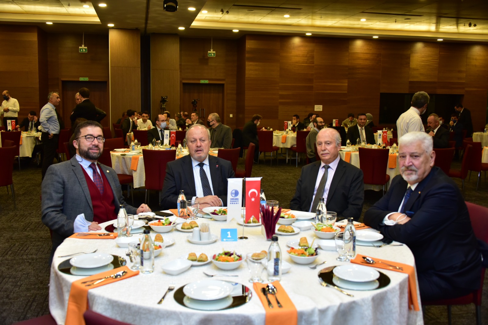 Yılın İş İnsanı ve Üstün Hizmet Ödülleri Töreni