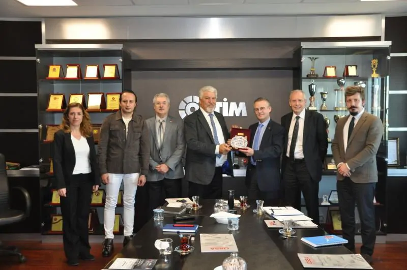 Fransa Savunma Ataşesi ve Fransa Ekonomi Müsteşarı OSSA'yı Ziyaret Etti